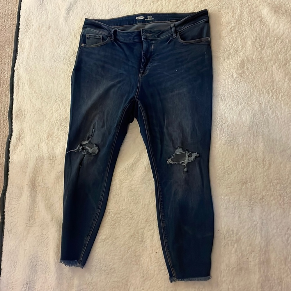 Old Navy Rockstar Super Skinny High Rise Jeans